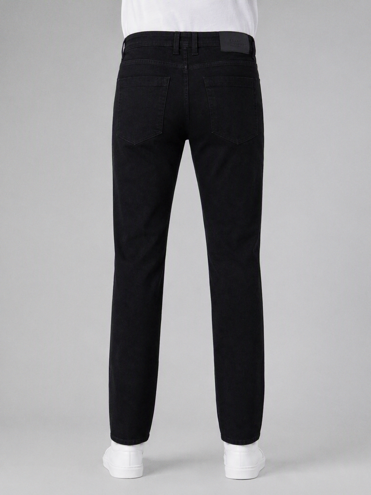 Zemax Pantalone Pet Džepova – Crna – zadnja strana