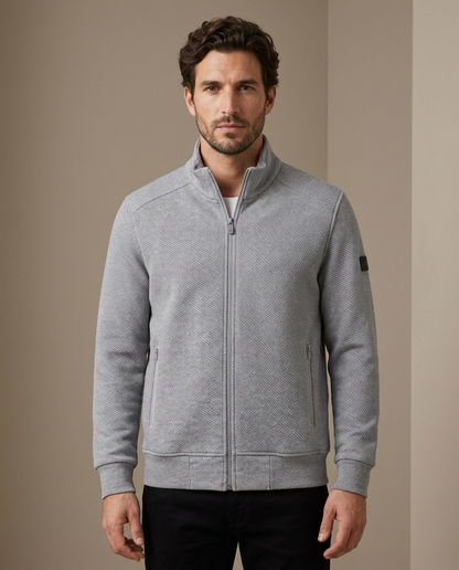 Zemax Teksturirana Zip Jakna Svetlosiva – prikaz na modelu