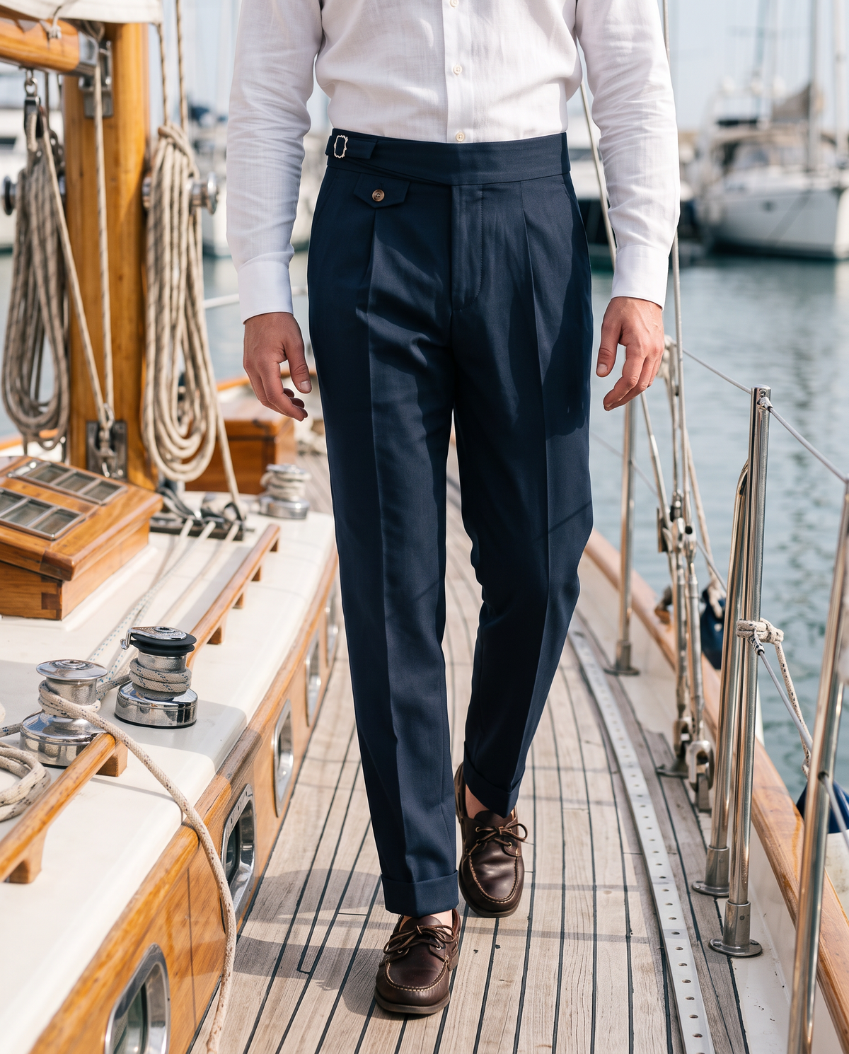 Zemax Pantalone Falte Kopča – Teget – na modelu