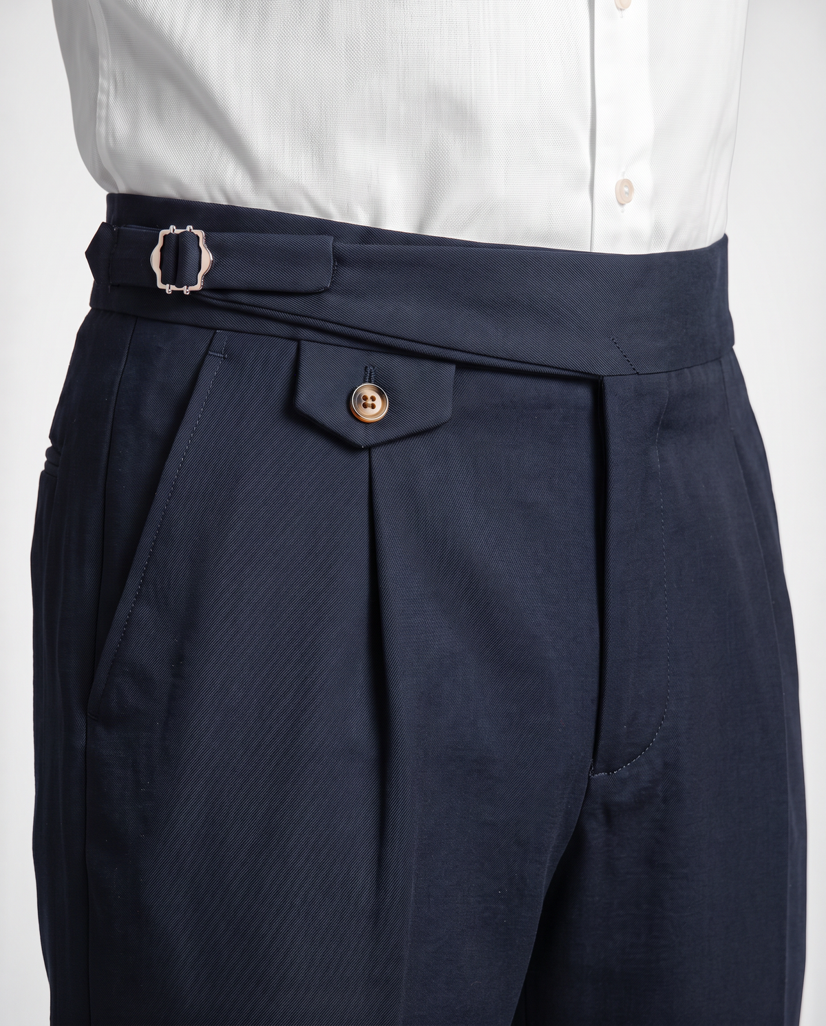 Zemax Pantalone Falte Kopča – Teget – detalj