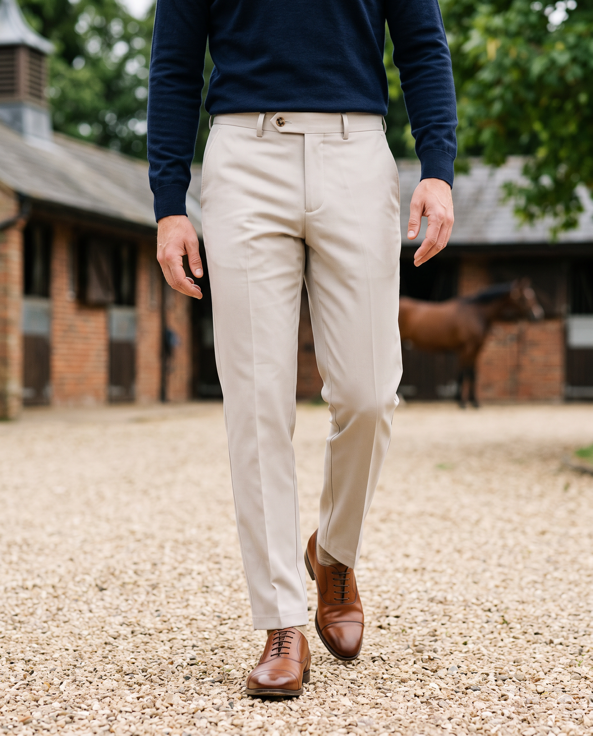 Zemax Pantalone Klasične – Bež – na modelu